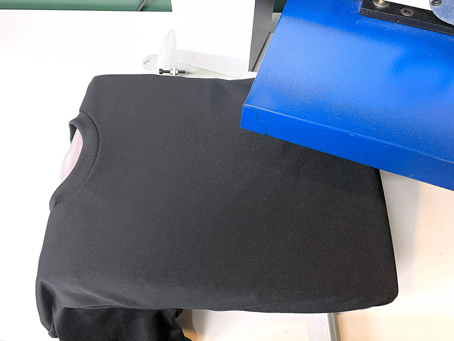 布カバーの上からTシャツをかぶせた状態