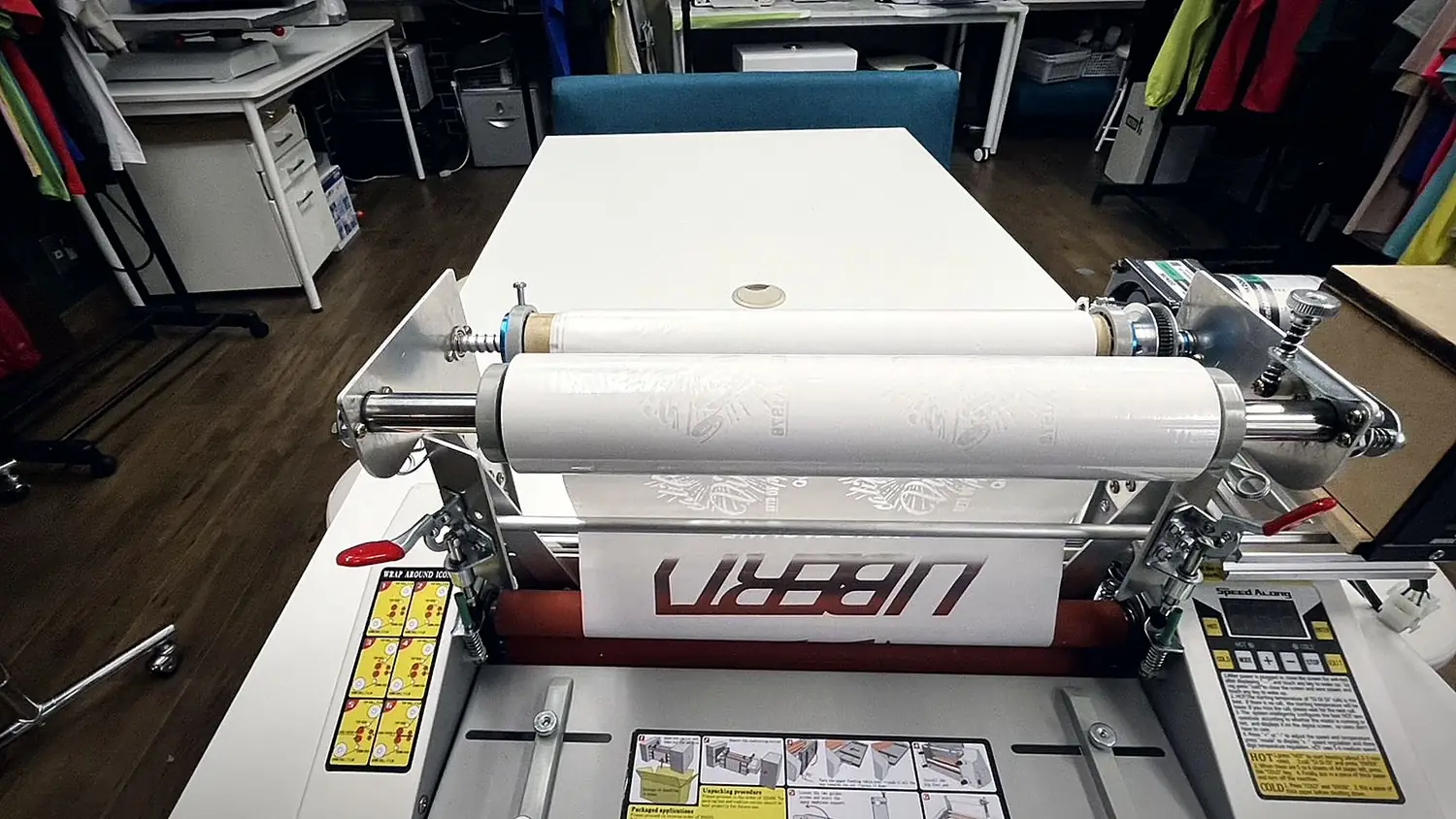 ショールームで稼働するペイスター A3機